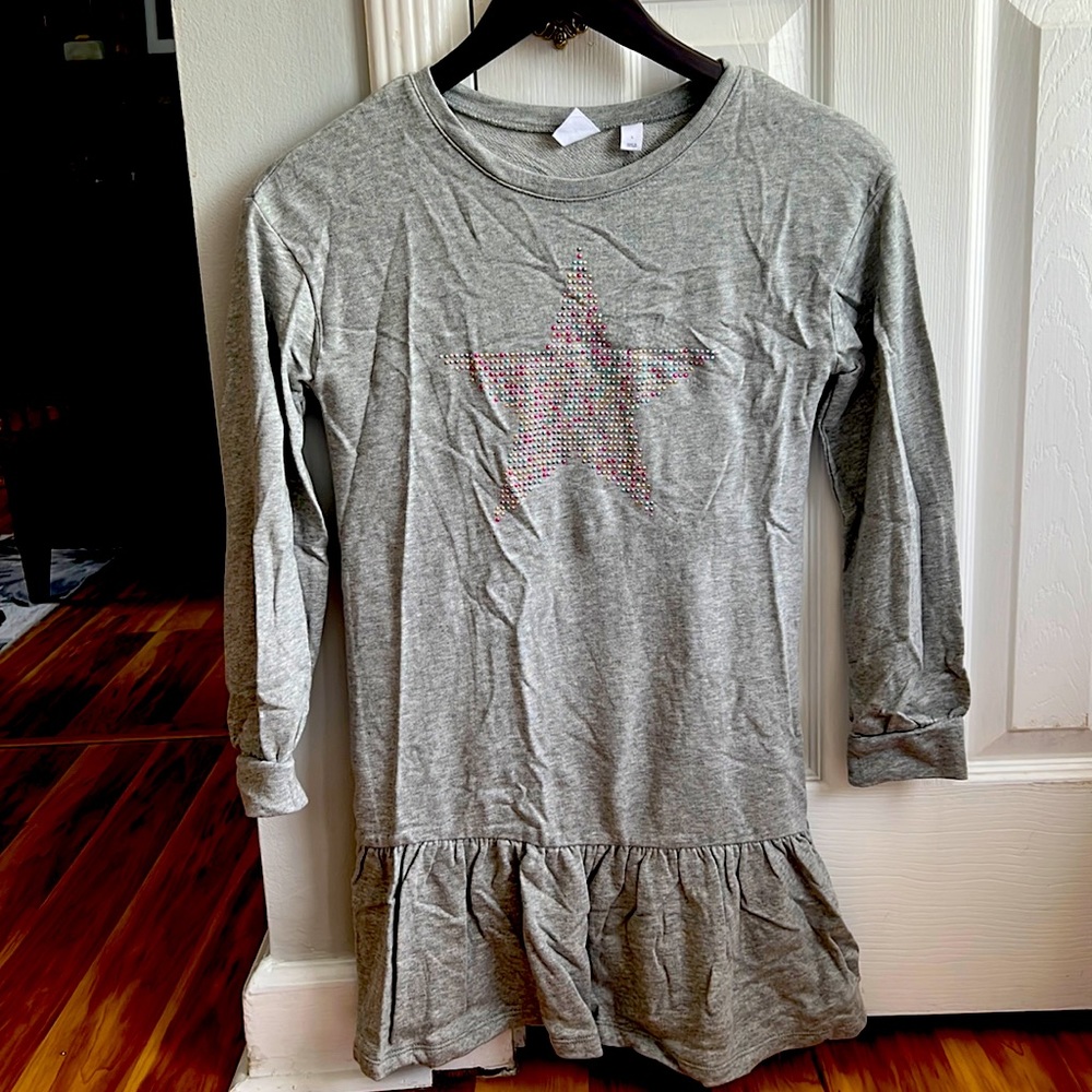 Gap factory dress never worn